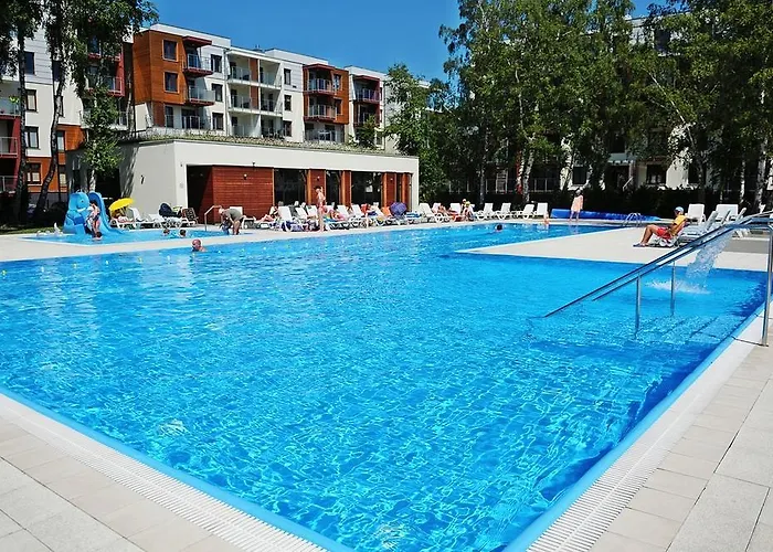 y Balticon Polanki - Sauna, Fitness Inclusive - Basen Latem, Pool Im Sommer